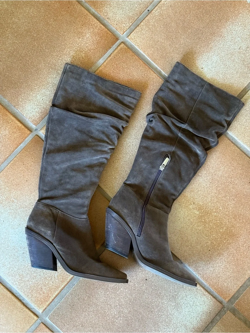 vince camuto dark brown slouchy suede boots